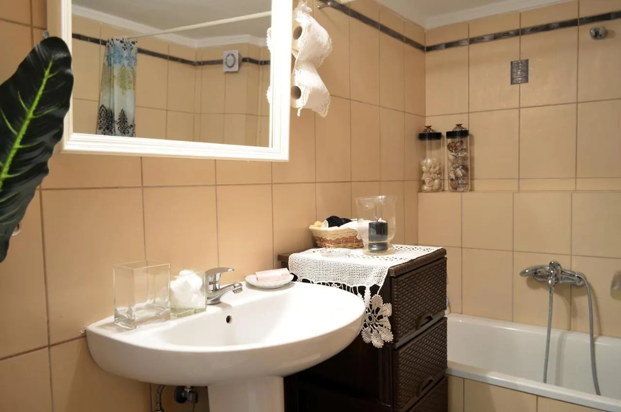 Delmare Dion Apartment Thessaloniki